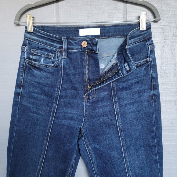 Vervet Women's High Rise Ankle Skinny Split Hem Jeans. Size 28 - Picture 4 of 7